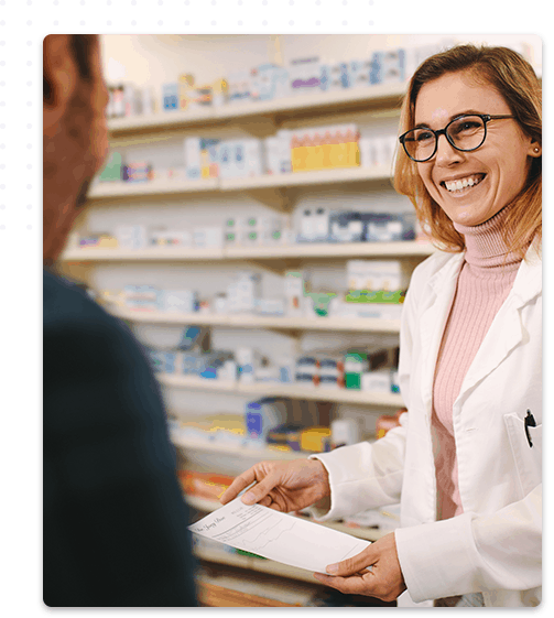 Devenir préparateur en pharmacie : formations, débouchés, salaire