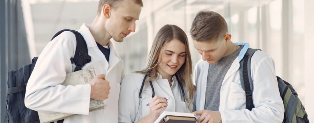 hôpital secrétaires médicale étudiants
