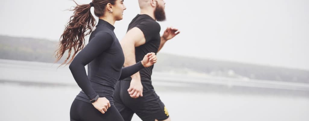 couple qui fait du jogging