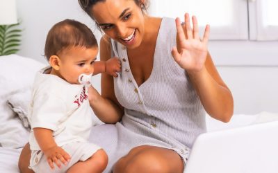 Merci, manger, dormir, … Que permet la langue des signes bébé ?