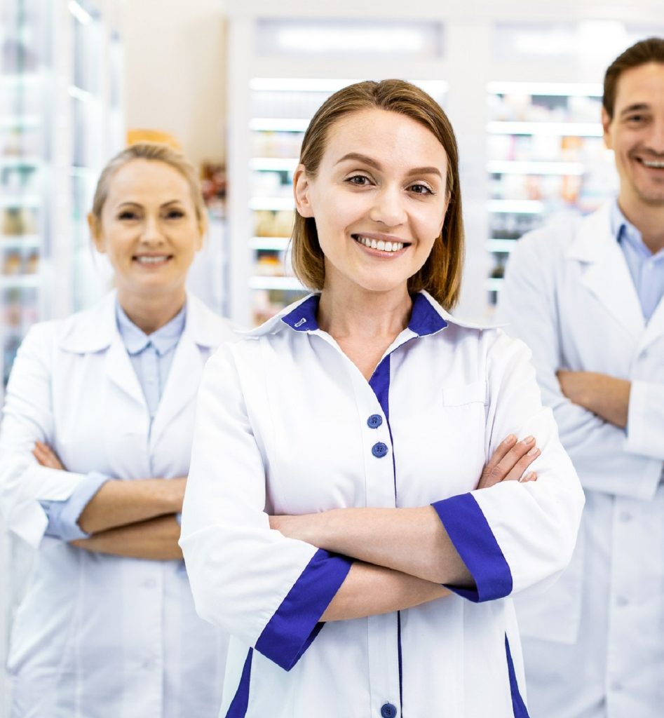 portrait de 3 secrétaires pharmaceutiques