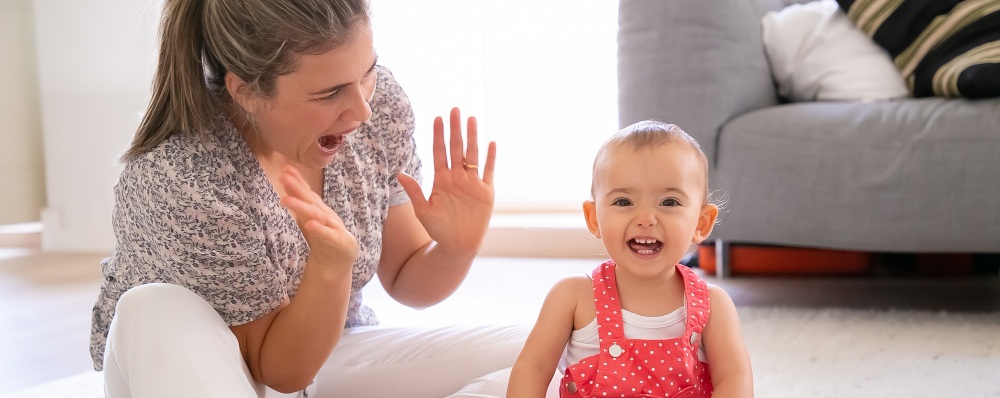 apprendre le langage des signes bébés