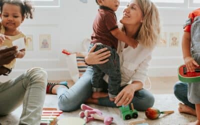 Quels diplômes sont nécessaires pour travailler dans la petite enfance ?