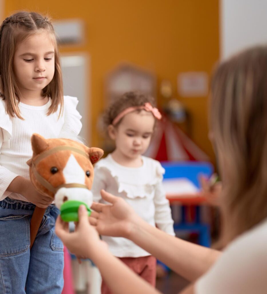 des enfants en garde
